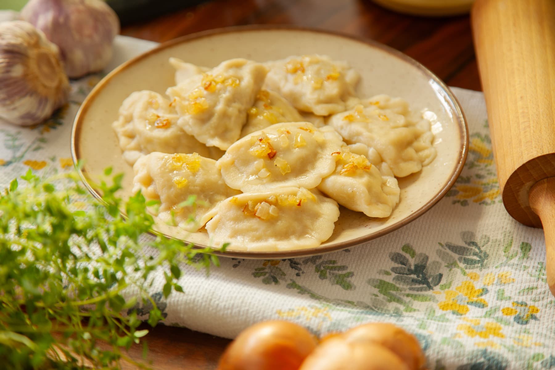 Pierogi z kapustą i grzybami Herbowa